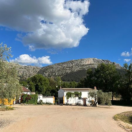 El Patio Del Molino - Hostal Rural Villanueva del Trabuco Exteriör bild